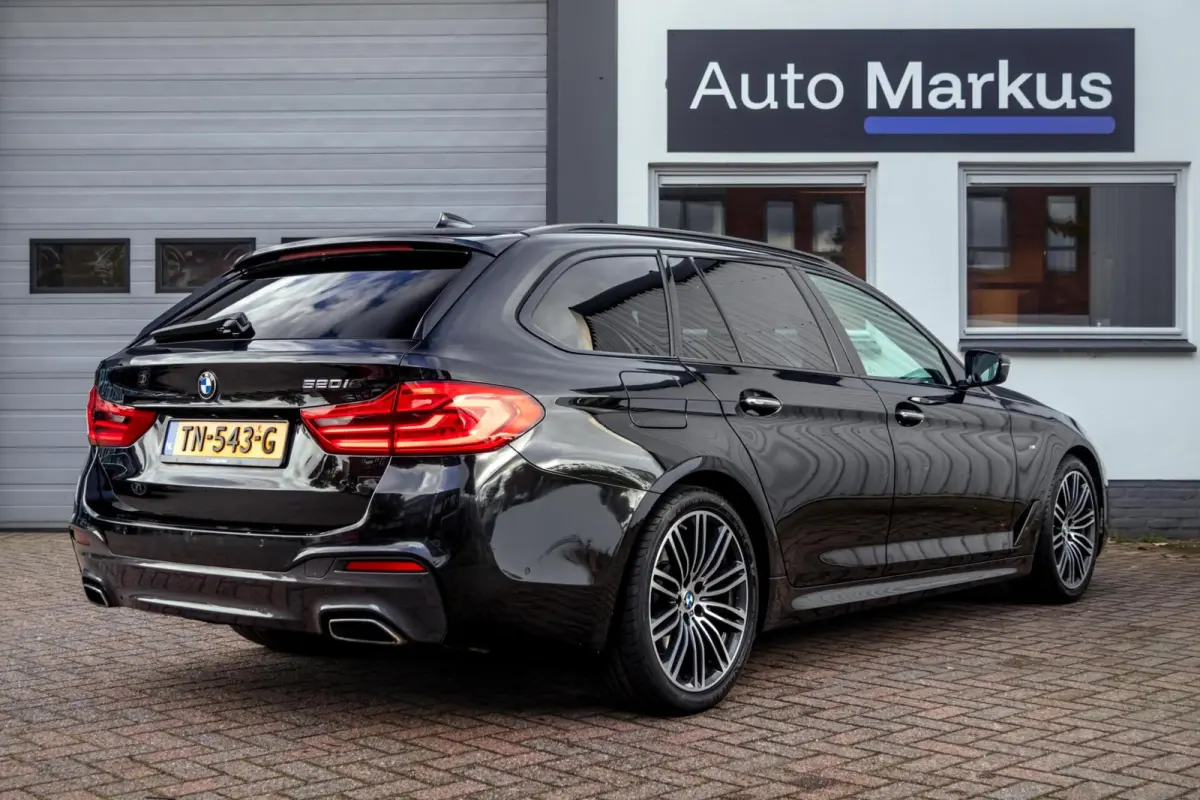 520i M-Sport|Pano|HUD|Trekhaak|HiFI|DAB|Flippers