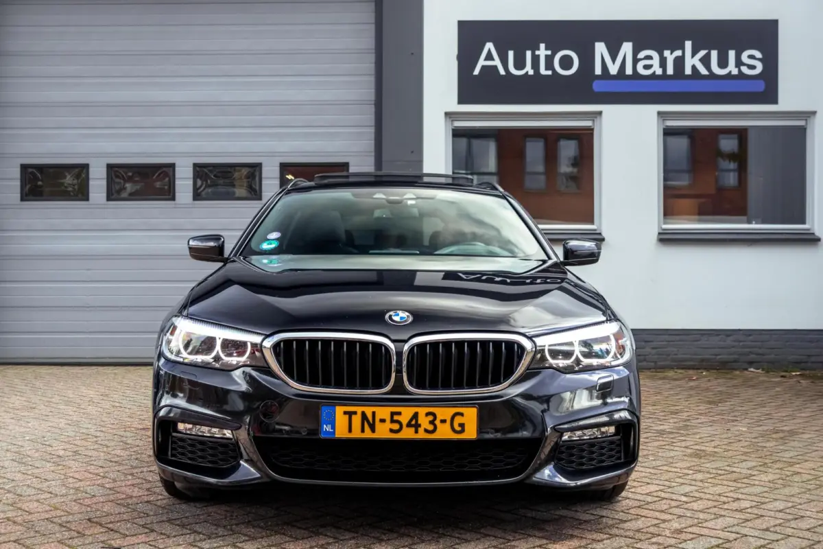 520i M-Sport|Pano|HUD|Trekhaak|HiFI|DAB|Flippers