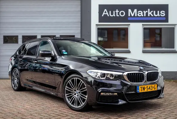 520i M-Sport|Pano|HUD|Trekhaak|HiFI|DAB|Flippers