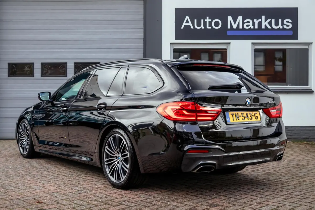 520i M-Sport|Pano|HUD|Trekhaak|HiFI|DAB|Flippers