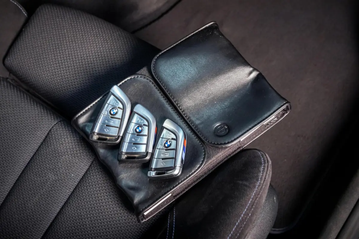 520i M-Sport|Pano|HUD|Trekhaak|HiFI|DAB|Flippers