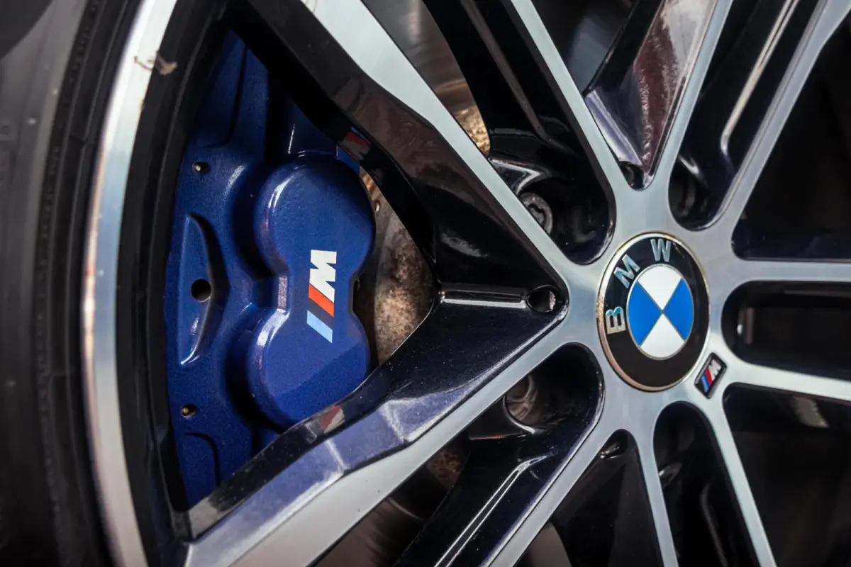 330i M Sport|Pano|ACC|HUD|360|H&K|Trekhaak|Adaptief onderstel