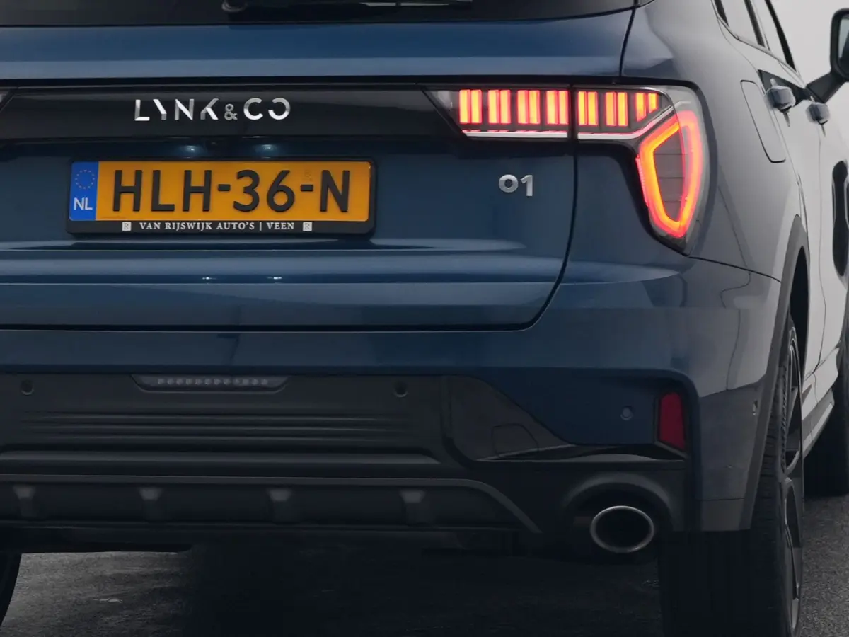 1.5 Plug-in Hybrid | 360° | BLACK | ZWARTE HEMEL | STUURVERW. | NLD AUTO