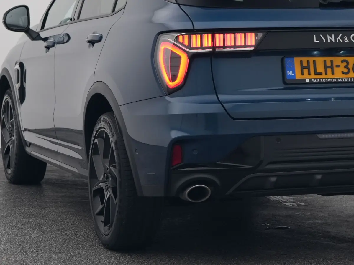 1.5 Plug-in Hybrid | 360° | BLACK | ZWARTE HEMEL | STUURVERW. | NLD AUTO