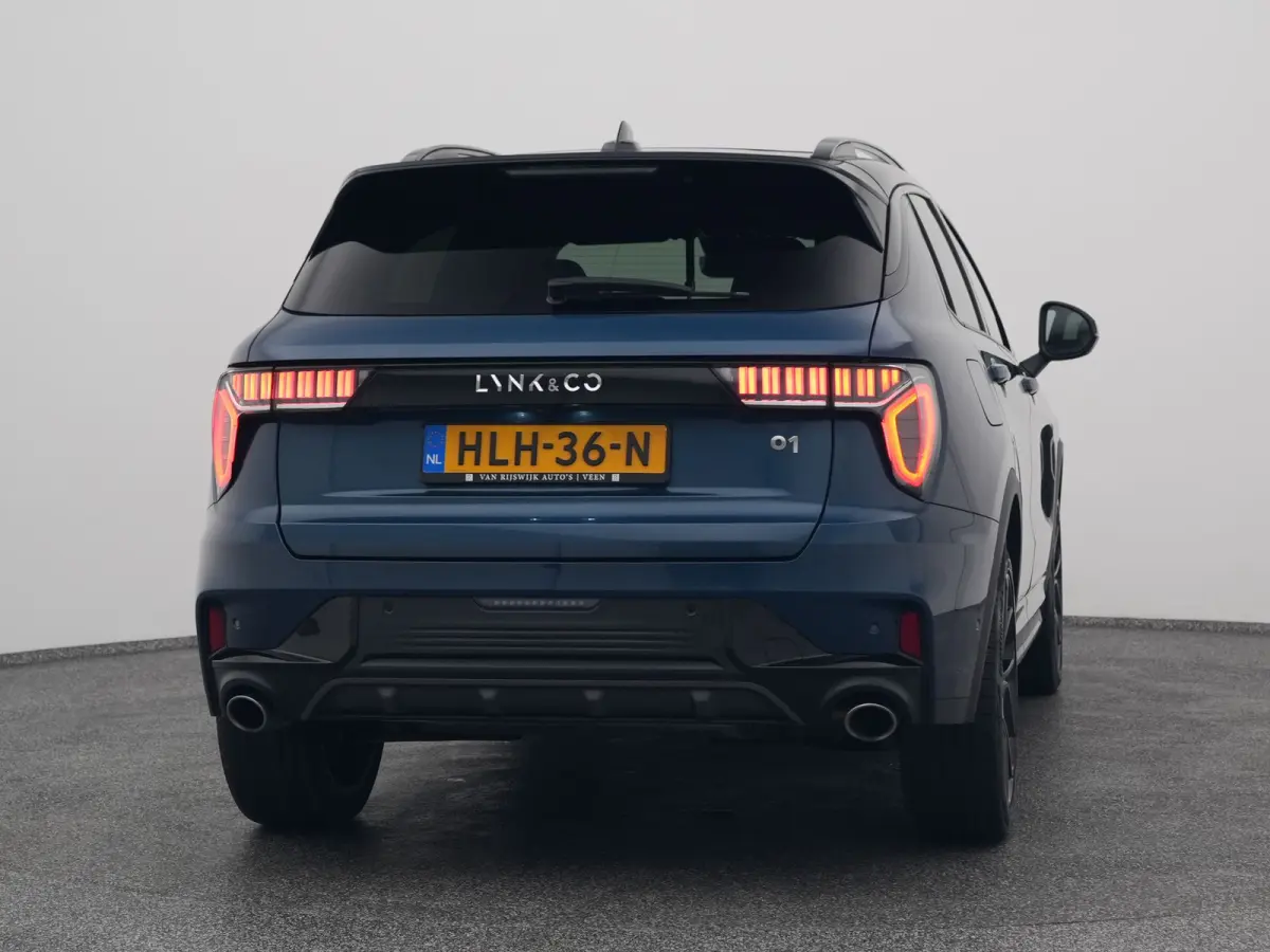 1.5 Plug-in Hybrid | 360° | BLACK | ZWARTE HEMEL | STUURVERW. | NLD AUTO
