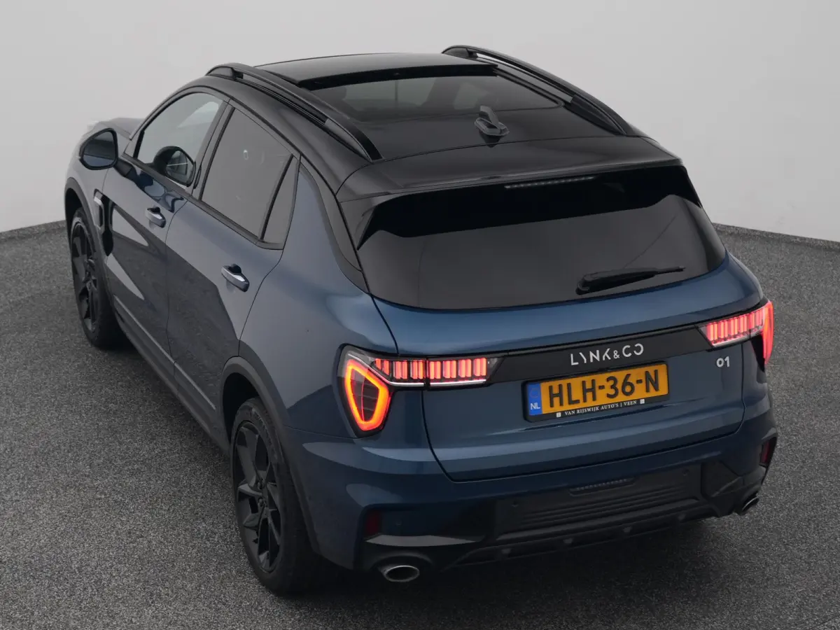 1.5 Plug-in Hybrid | 360° | BLACK | ZWARTE HEMEL | STUURVERW. | NLD AUTO