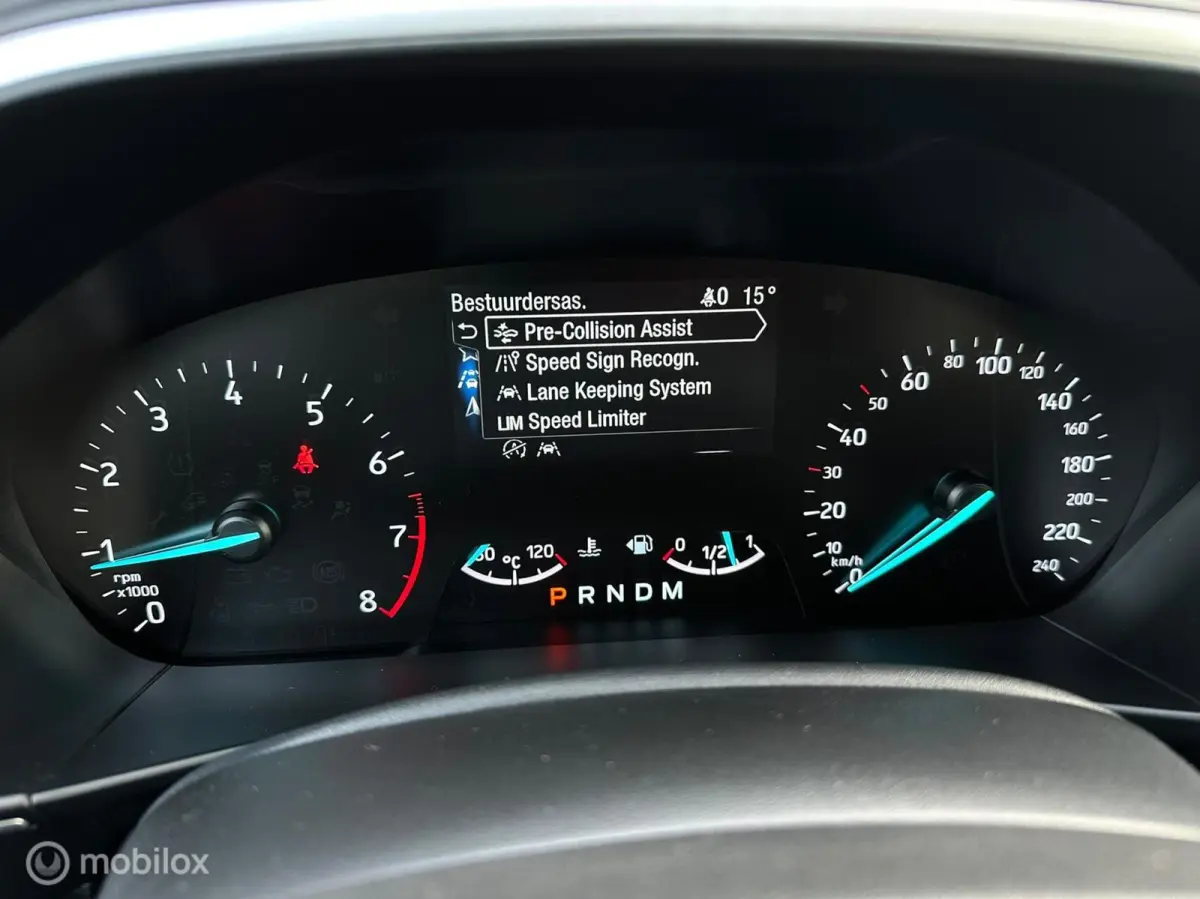 1.0 EcoBoost Titanium Business