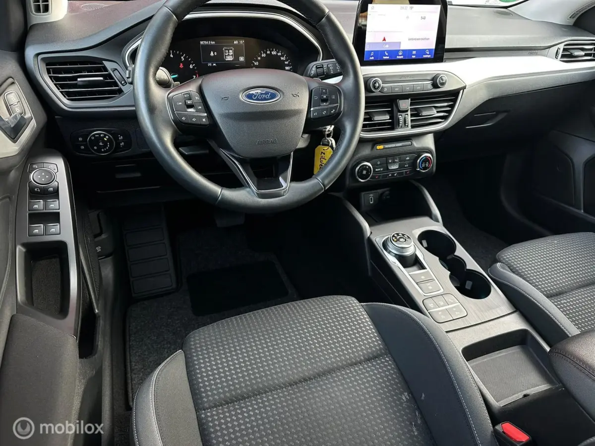 1.0 EcoBoost Titanium Business