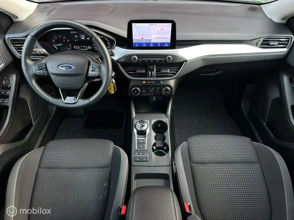 1.0 EcoBoost Titanium Business