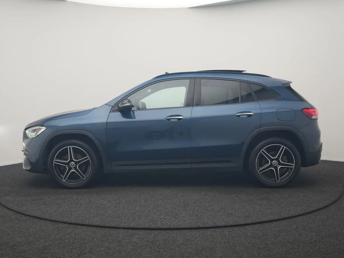 250 e AMG Line PHEV 218pk Dealer O.H | Panodak | Camera | Alcantara Sportstoelen Memory & Verwarmd | Keyless | Apple Carplay | Cruise Control | Sfeerverlichting | Virtual | DAB | Navigatie |