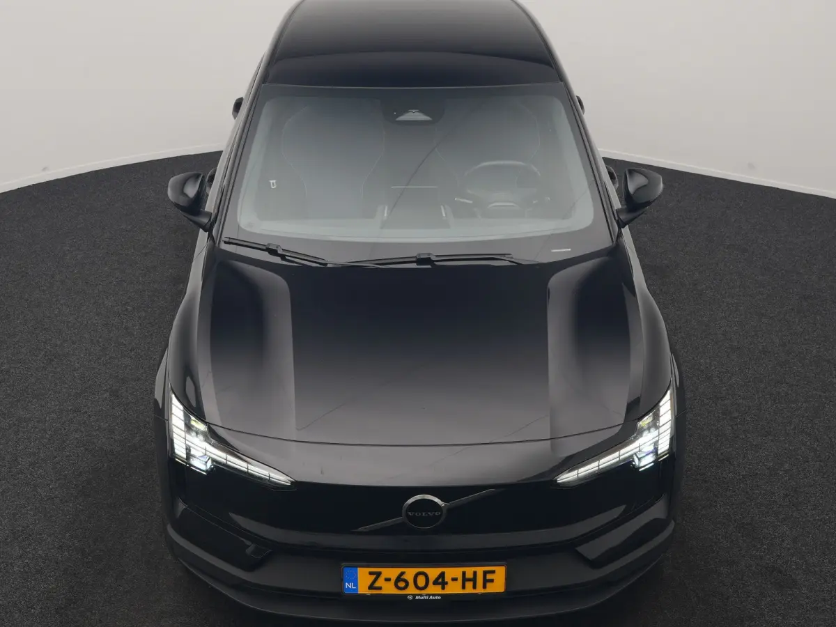 Single Motor Core 51 kWh | Adaptive Cruise | Camera | Stoelen & Stuur Verwarmd | Blis | Apple Carplay | Navigatie | DAB | 18"L.M |