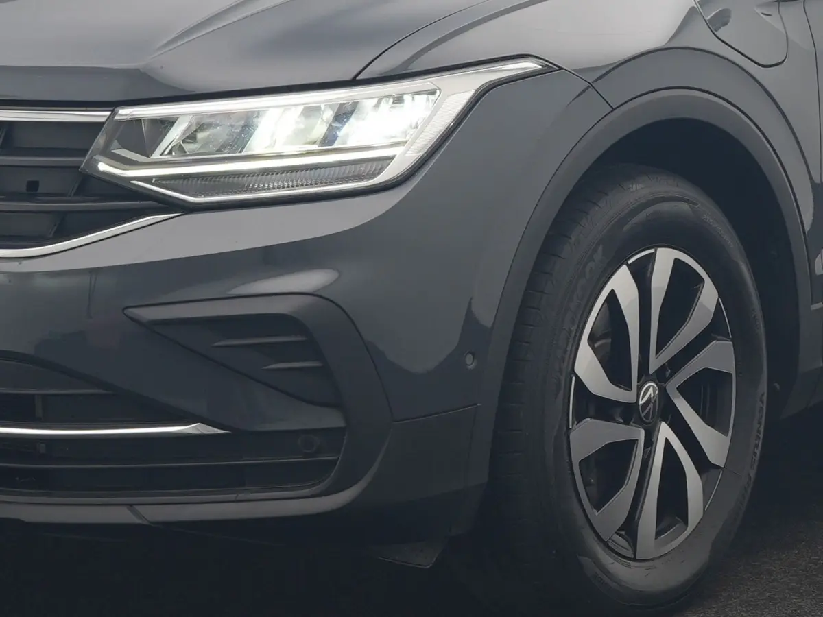 1.4 TSI eHybrid Active PHEV 245pk Dealer O.H | Adaptive Cruise | Camera | Comfortstoelen & Stuur Verwarmd | Apple Carplay | Blis | Keyless | Sfeerverlichting | Park Assist | Navigatie | DAB 