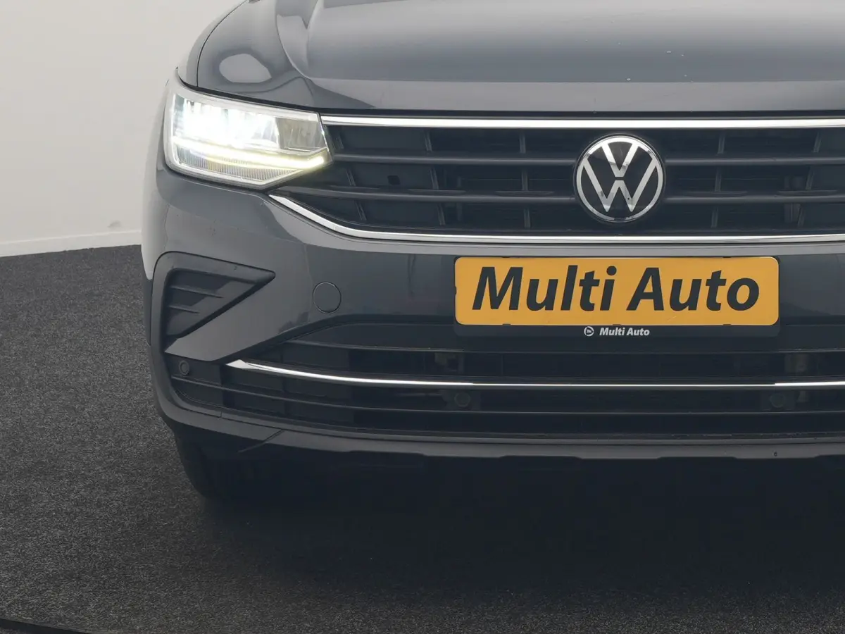 1.4 TSI eHybrid Active PHEV 245pk Dealer O.H | Adaptive Cruise | Camera | Comfortstoelen & Stuur Verwarmd | Apple Carplay | Blis | Keyless | Sfeerverlichting | Park Assist | Navigatie | DAB 