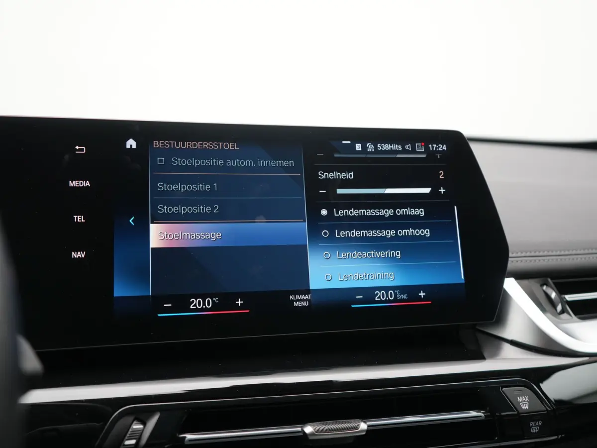 xDrive25e PHEV 245pk Dealer O.H | Trekhaak Af Fabriek | Adaptive Cruise | 360 Camera | Head Up | Harman / Kardon | Sportstoelen Memory & Massage | Stoelen & Stuur Verwarmd | Apple Carplay | 