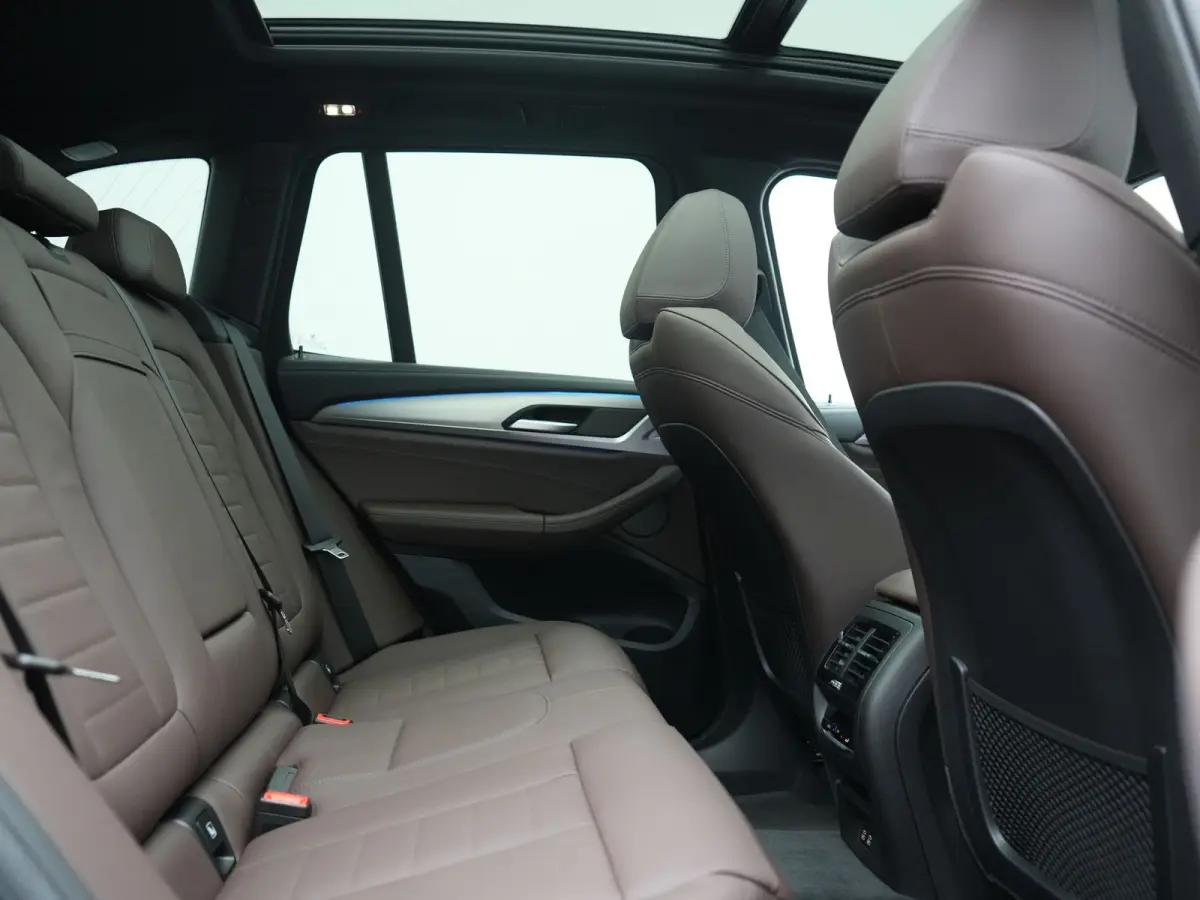 High Executive 80 kWh 286pk Dealer O.H | Panodak | Head Up | Adaptive Cruise | 360 Camera | Harman / Kardon | Lederen Sportstoelen Memory & Verwarmd | Keyless | Apple Carplay | Blis | Sfeerv