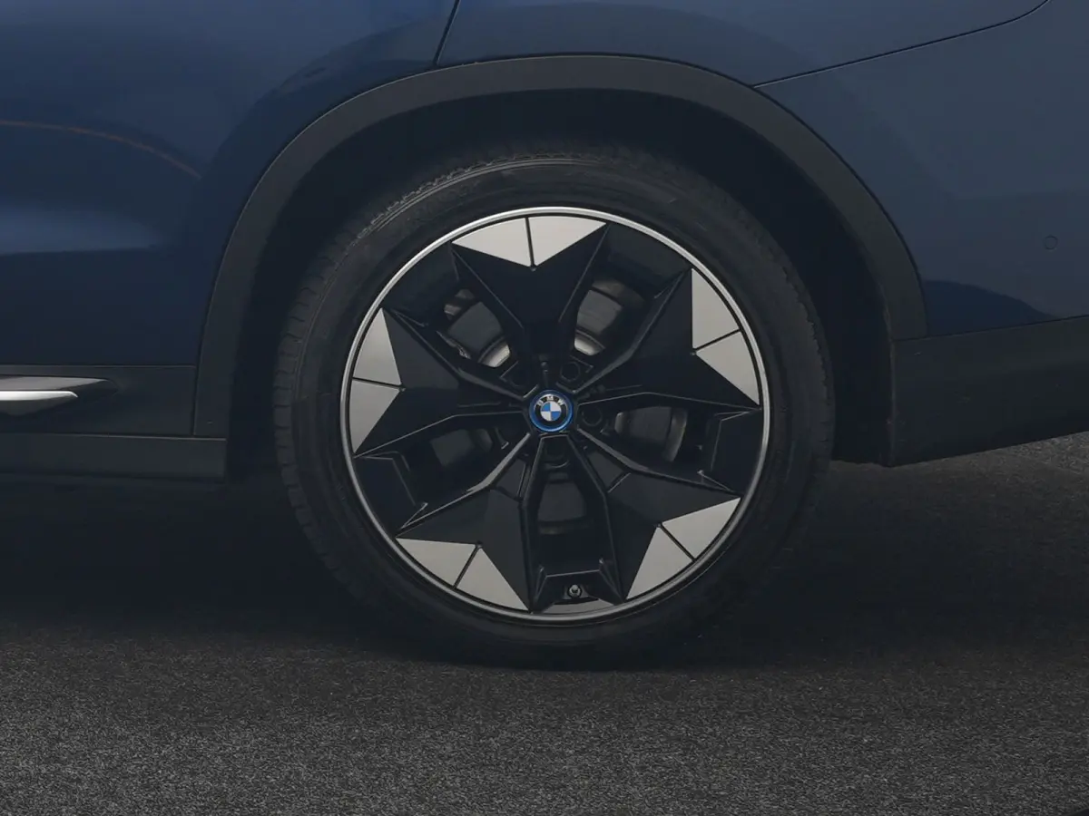 High Executive 80 kWh 286pk Dealer O.H | SOH 95,5% | | Panodak | Head Up | Adaptive Cruise | 360 Camera | Harman / Kardon | Lederen Sportstoelen Memory & Verwarmd | Keyless | Apple Carplay |