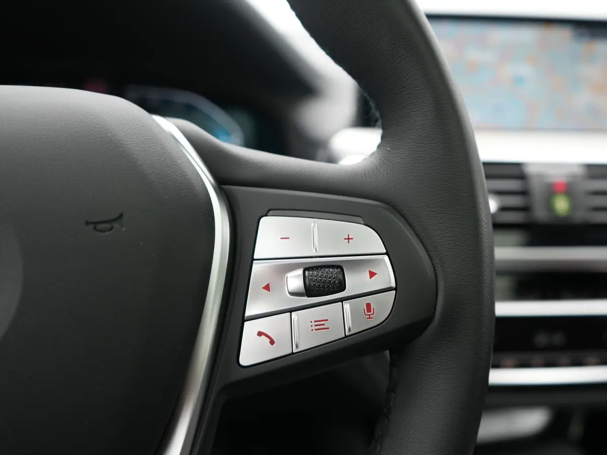 High Executive 80 kWh 286pk Dealer O.H | Panodak | Head Up | Adaptive Cruise | 360 Camera | Harman / Kardon | Lederen Sportstoelen Memory & Verwarmd | Keyless | Apple Carplay | Blis | Sfeerv