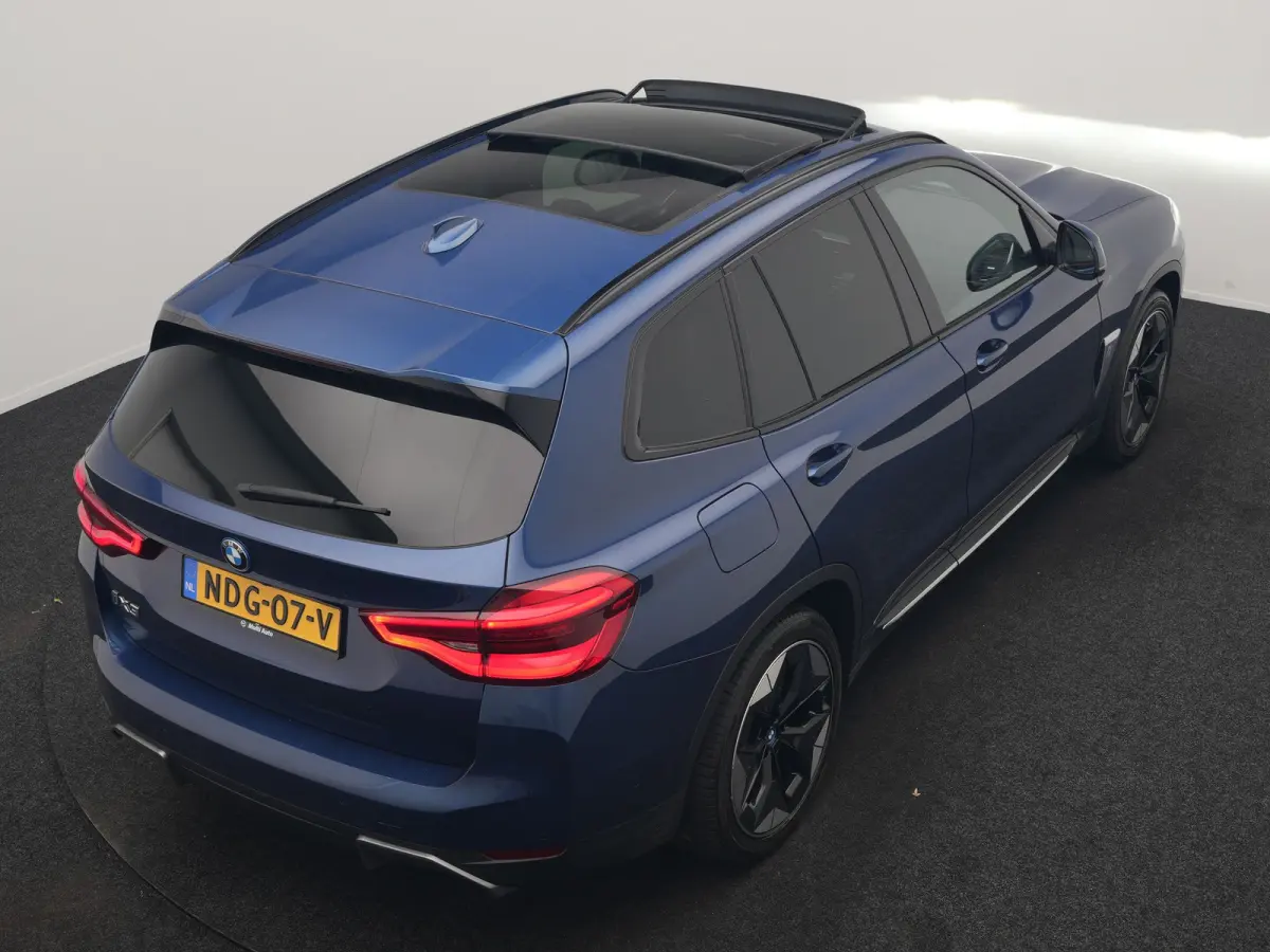 High Executive 80 kWh 286pk Dealer O.H | SOH 95,5% | | Panodak | Head Up | Adaptive Cruise | 360 Camera | Harman / Kardon | Lederen Sportstoelen Memory & Verwarmd | Keyless | Apple Carplay |