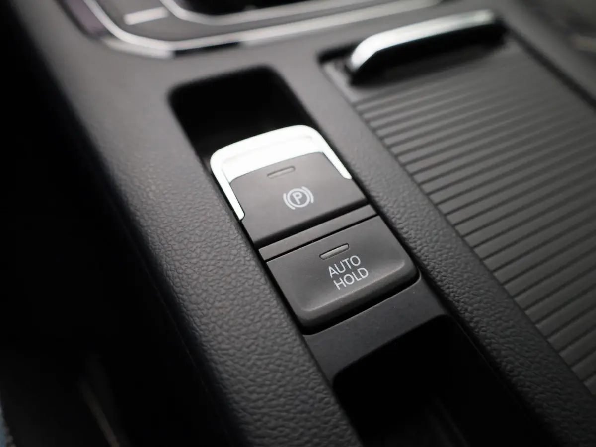 1.4 TSI DSG6 GTE Business