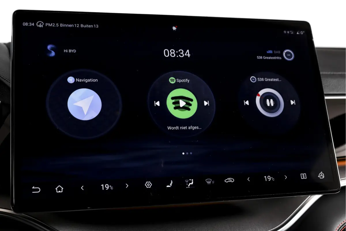 1.5 DM-i FWD Comfort | 125KM Elektrisch | S/K-Panodak | 360 Camera | Carplay/Android | Adapt. Cruise | Elek. Klep | Infinity audio | 19" | 7912