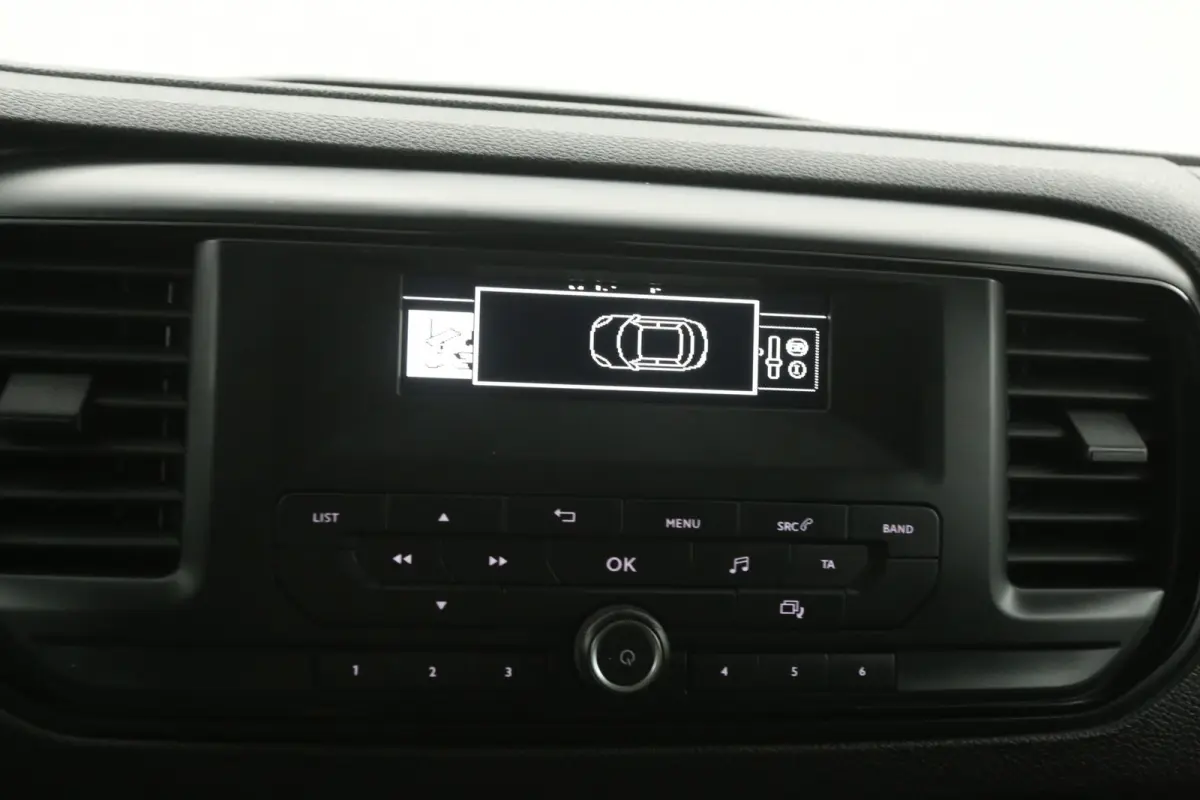 L3H1 75 kWh | Snelladen | SOH 92% | Airco | Cruise | 3 Zits | Parkeersens.