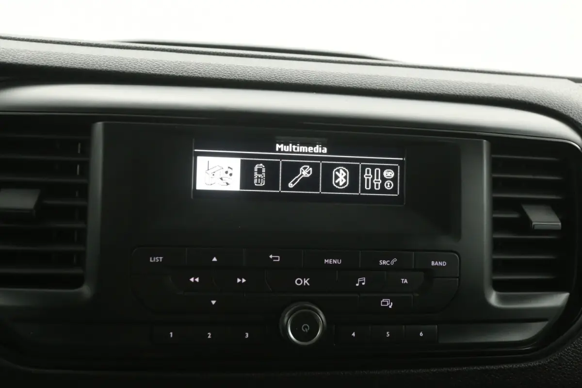 L3H1 75 kWh | Snelladen | SOH 92% | Airco | Cruise | 3 Zits | Parkeersens.