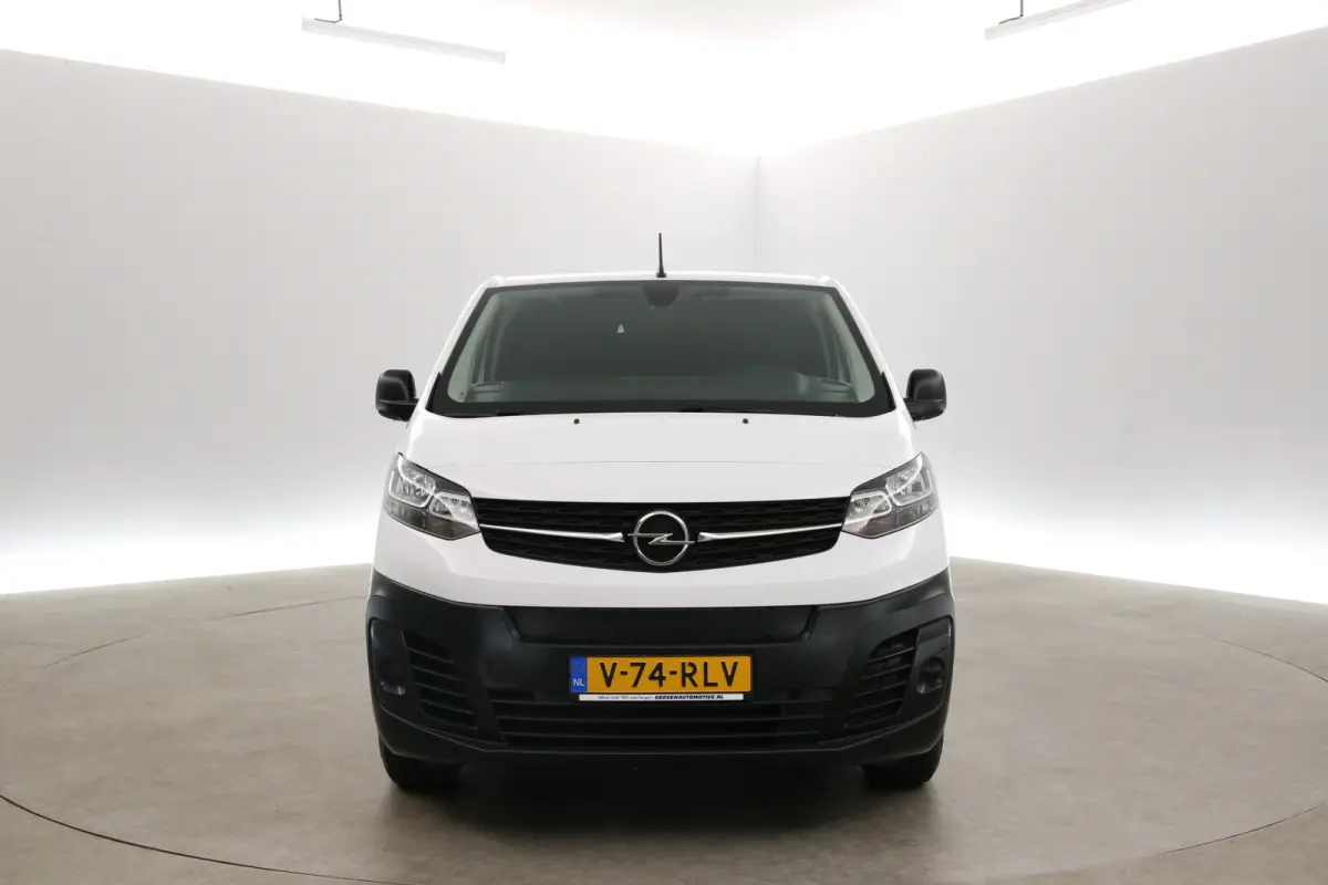 L3H1 75 kWh | Snelladen | SOH 92% | Airco | Cruise | 3 Zits | Parkeersens.
