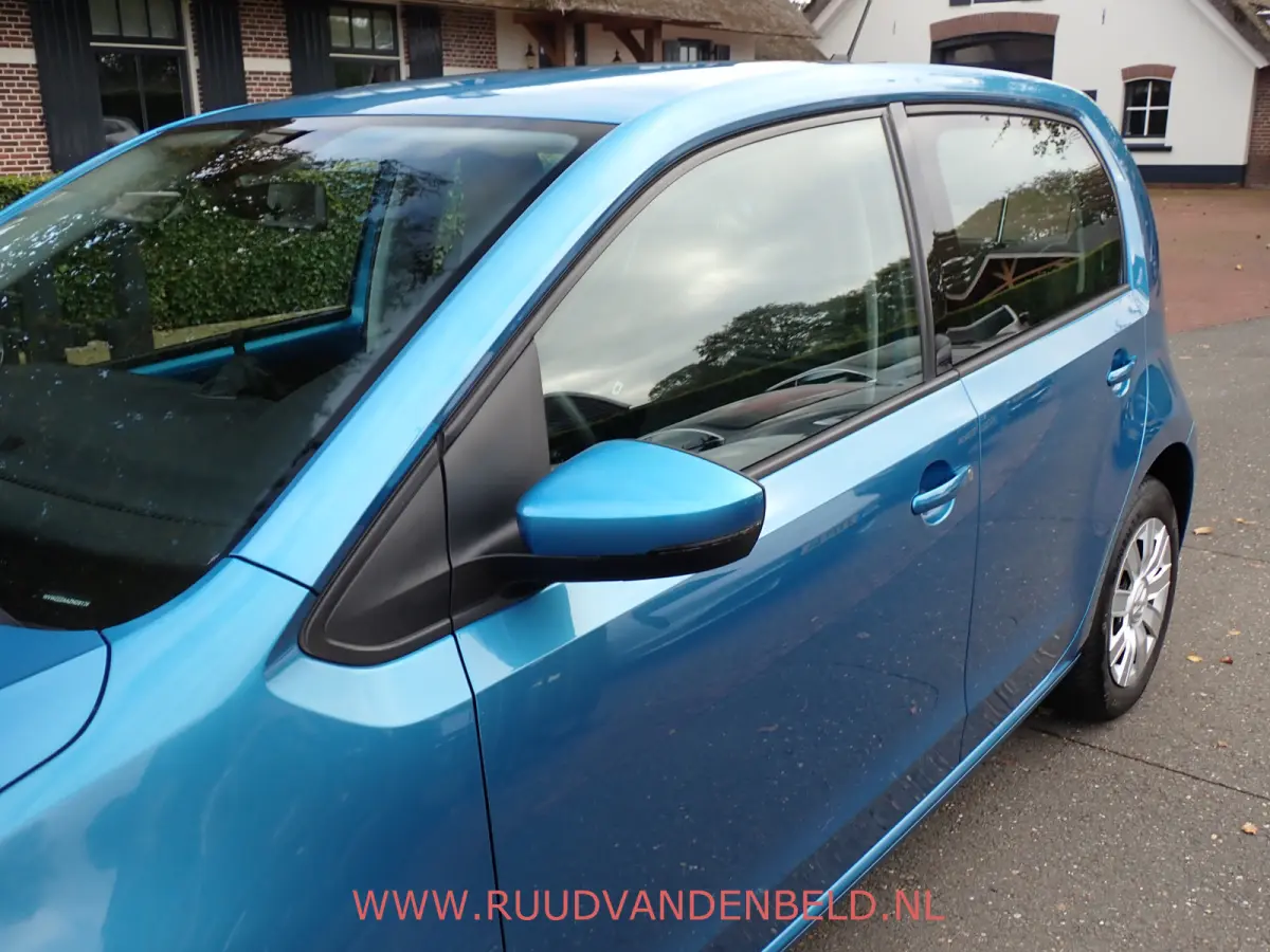 92% SOH  / CRUISE / CAMERA / BLUETOOTH / STOELVERWARMING9