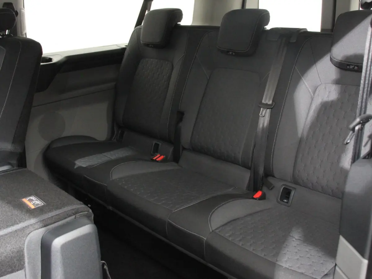 340 2.5 PHEV L2H1 Limited Automaat Incl. BTW/BPM! Airco ECC 2 x Schuifdeur Asisstance Pack Premium Full Options!