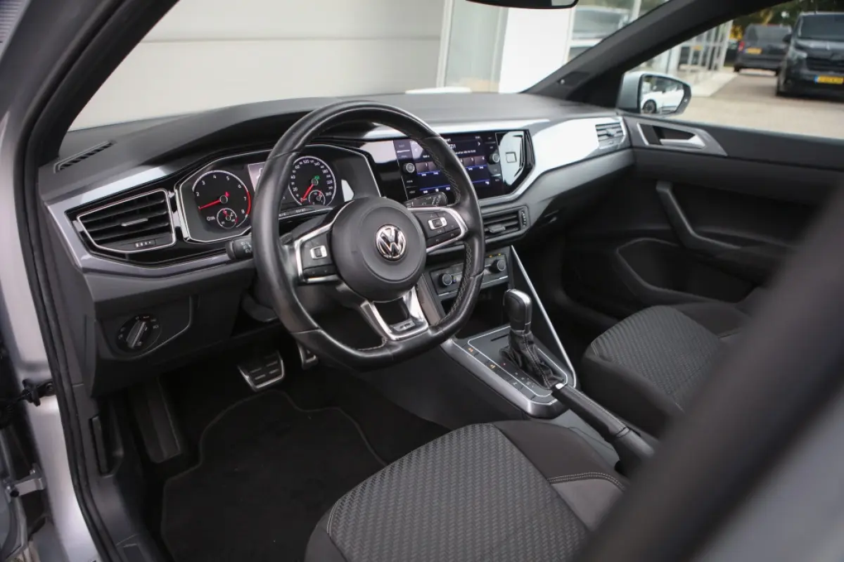 1.0 TSI Highline | Pano | Carplay | Android Auto | Camera | Adaptieve Cruise |