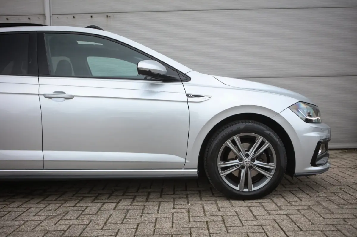1.0 TSI Highline | Pano | Carplay | Android Auto | Camera | Adaptieve Cruise |