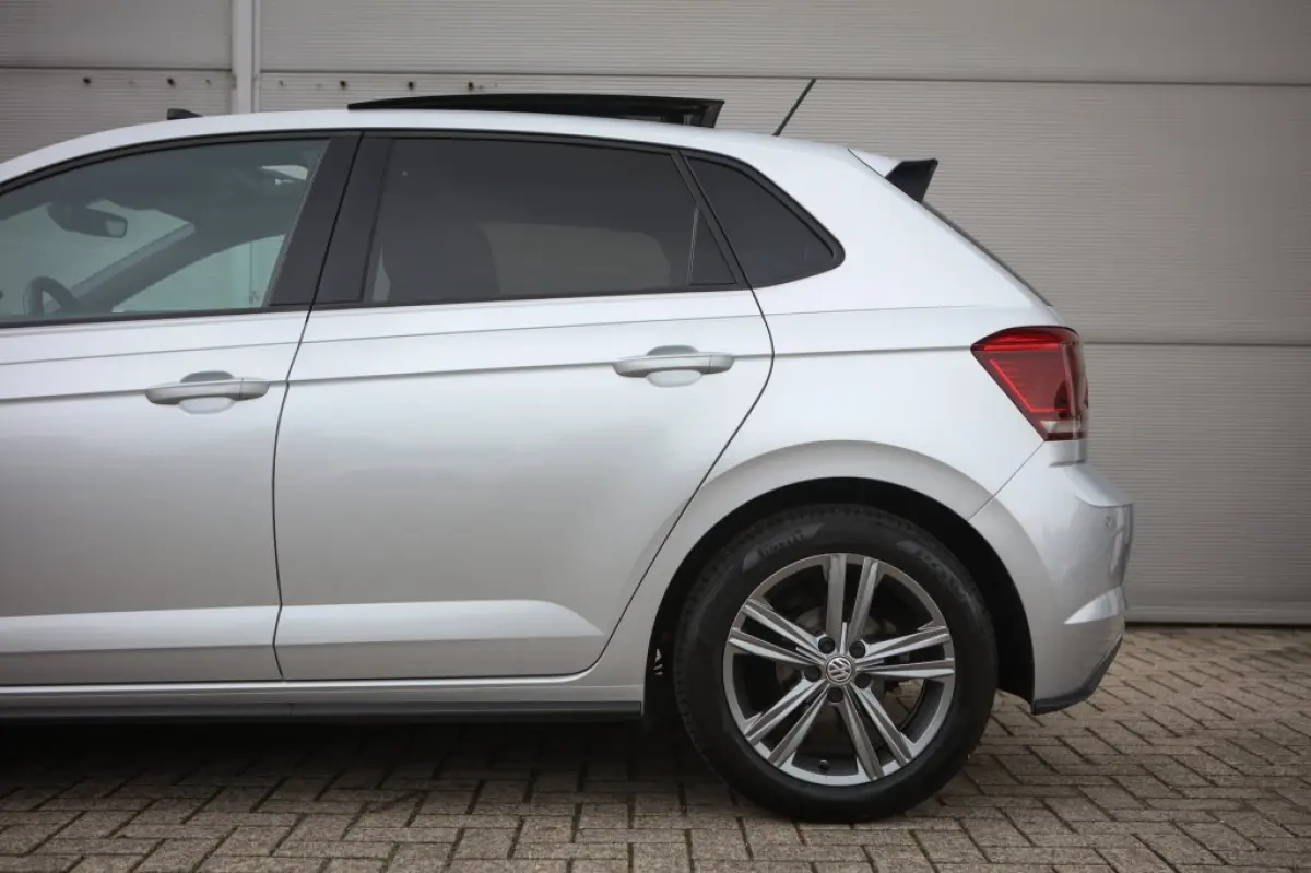 1.0 TSI Highline | Pano | Carplay | Android Auto | Camera | Adaptieve Cruise |