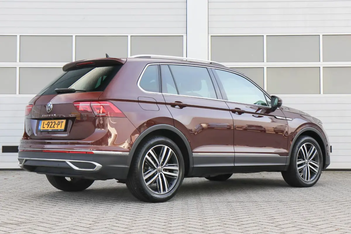 1.5 TSI 150pk DSG Elegance | Trekhaak | Achteruitrijcamera | Cruise Control Adaptief | App Connect | Navigatie