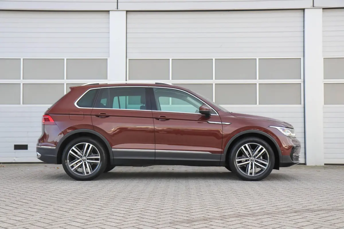 1.5 TSI 150pk DSG Elegance | Trekhaak | Achteruitrijcamera | Cruise Control Adaptief | App Connect | Navigatie