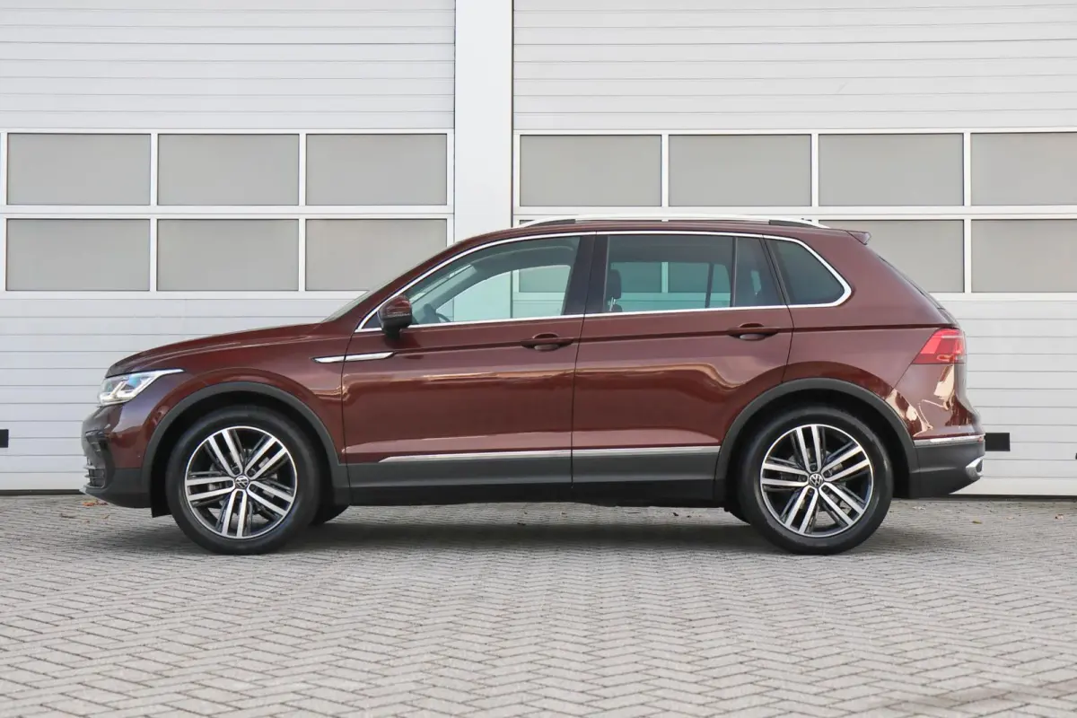 1.5 TSI 150pk DSG Elegance | Trekhaak | Achteruitrijcamera | Cruise Control Adaptief | App Connect | Navigatie