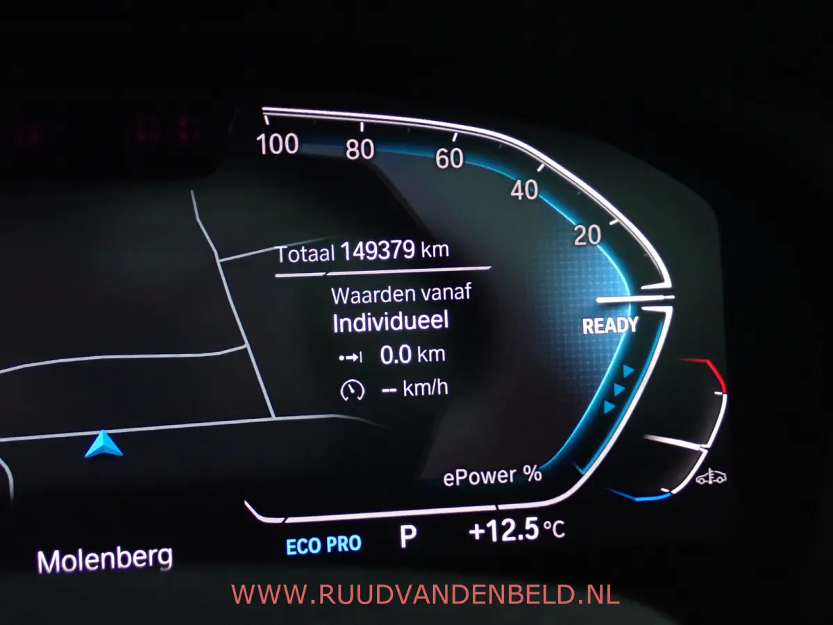 80 kWh / 93% SOH / ACC / PANODAK / CAMERA / CARPLAY