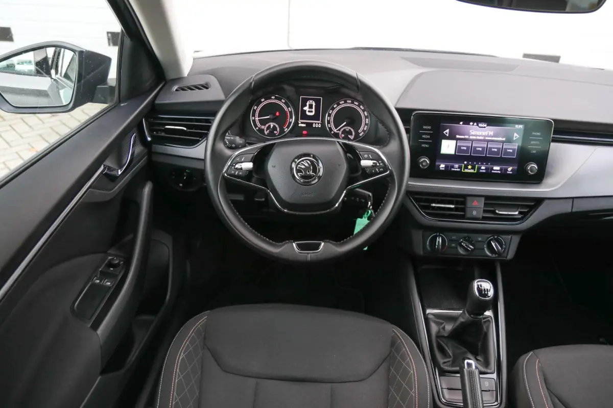 1.0 TSI 110pk Ambition | Apple Carplay/Android Auto | Parkeersensor Achter |  Cruise Control
