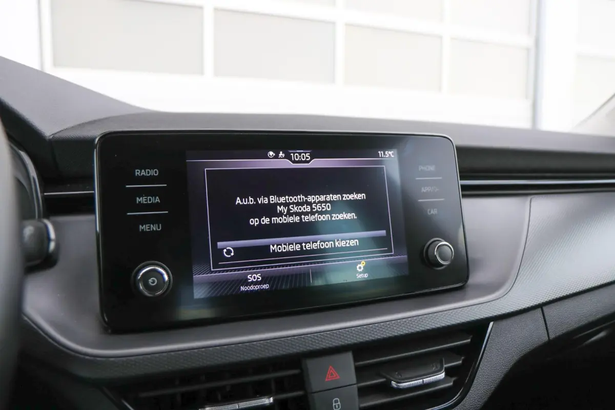 1.0 TSI 110pk Ambition | Apple Carplay/Android Auto | Parkeersensor Achter |  Cruise Control