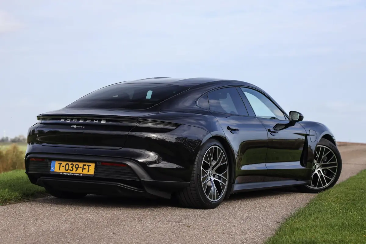 Performance 84 kWh ✅ Luchtvering ✅ 360 ✅ ACC