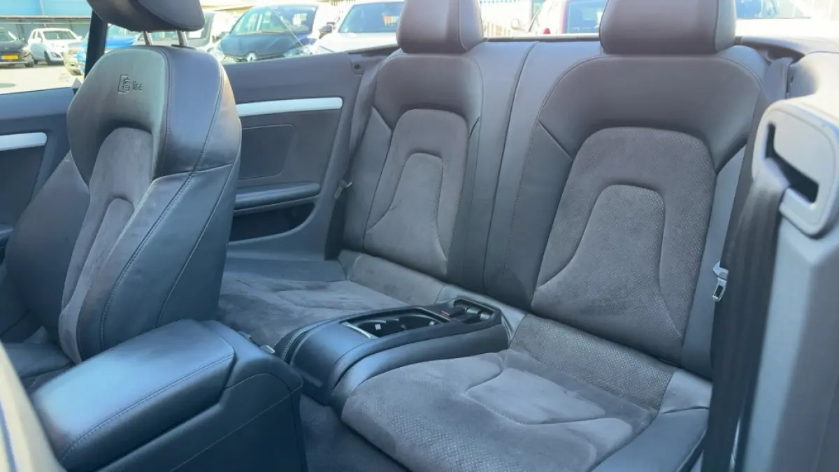 2.0 TFSI q. Pro L. S | Stoelverwarming | Parkeersensoren | Sport Onderstel | Navigatie | Cruise Control | Climate Control