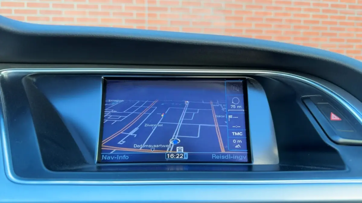 2.0 TFSI q. Pro L. S | Stoelverwarming | Parkeersensoren | Sport Onderstel | Navigatie | Cruise Control | Climate Control