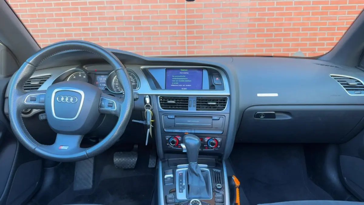 2.0 TFSI q. Pro L. S | Stoelverwarming | Parkeersensoren | Sport Onderstel | Navigatie | Cruise Control | Climate Control