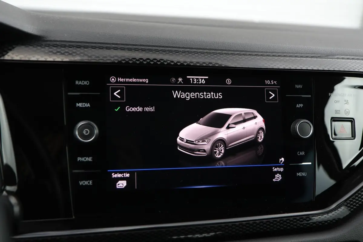 1.0 TSI 95pk Life | Navigatie | App Connect | Adaptieve Cruise | Airco