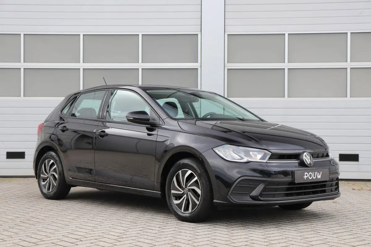 1.0 TSI 95pk Life | Navigatie | App Connect | Adaptieve Cruise | Airco