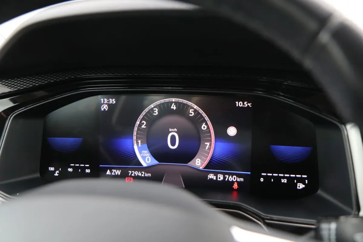 1.0 TSI 95pk Life | Navigatie | App Connect | Adaptieve Cruise | Airco