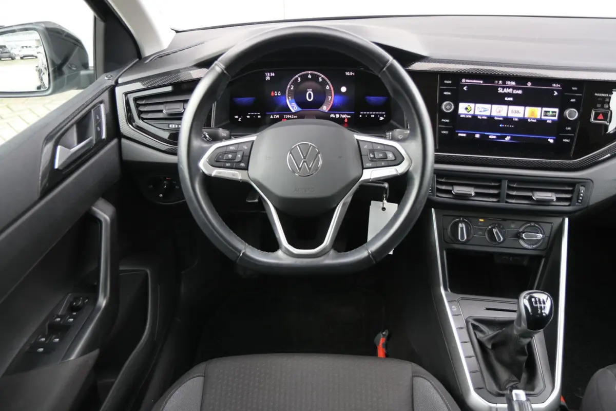 1.0 TSI 95pk Life | Navigatie | App Connect | Adaptieve Cruise | Airco