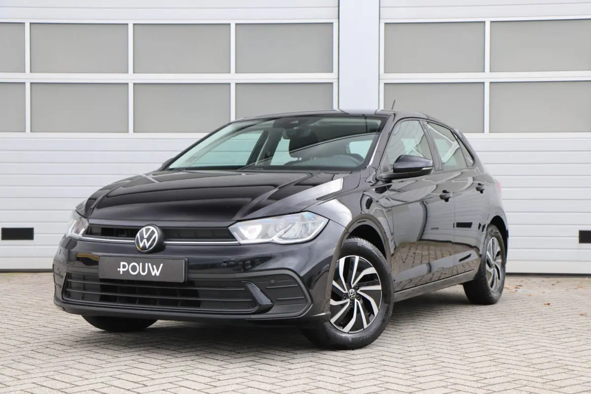 1.0 TSI 95pk Life | Navigatie | App Connect | Adaptieve Cruise | Airco