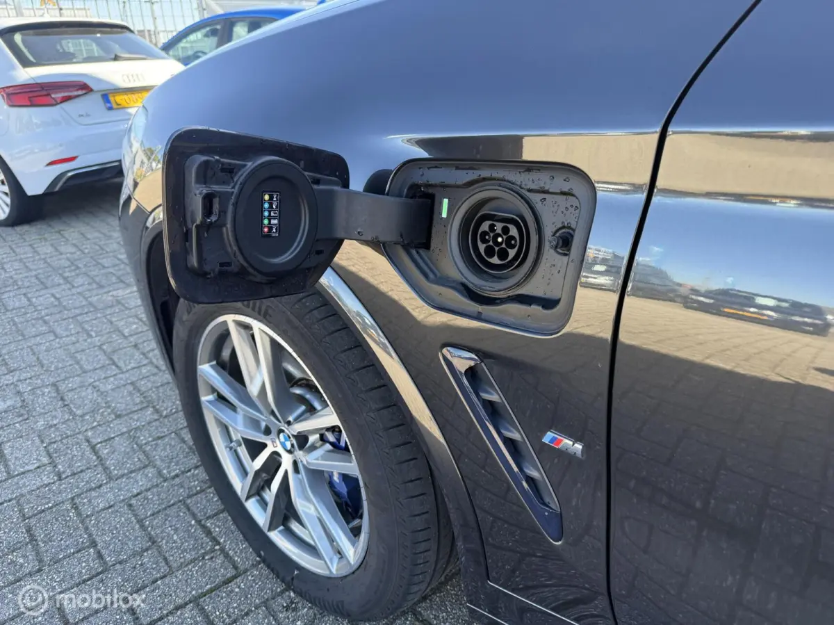 xDrive30e High Executive M-uitvoering Trekhaak Camera