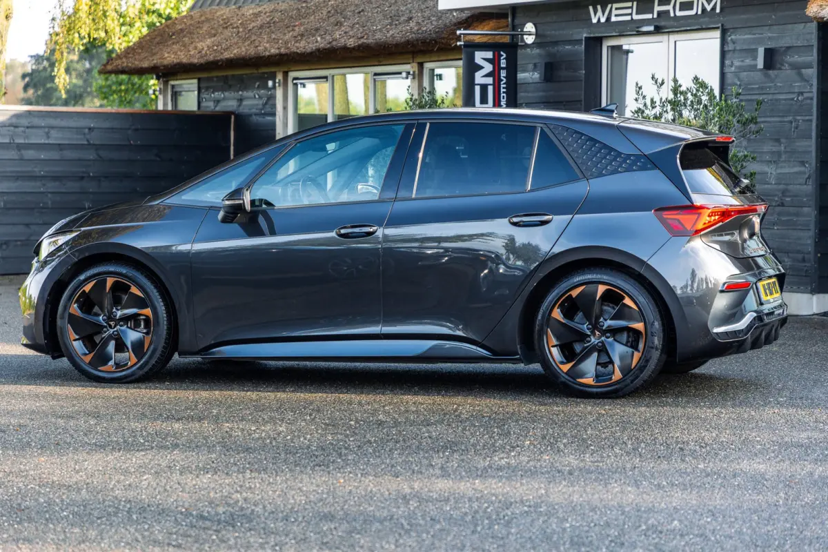 Adrenaline One 62 kWh Carplay I Camara I 95.5% soh I
