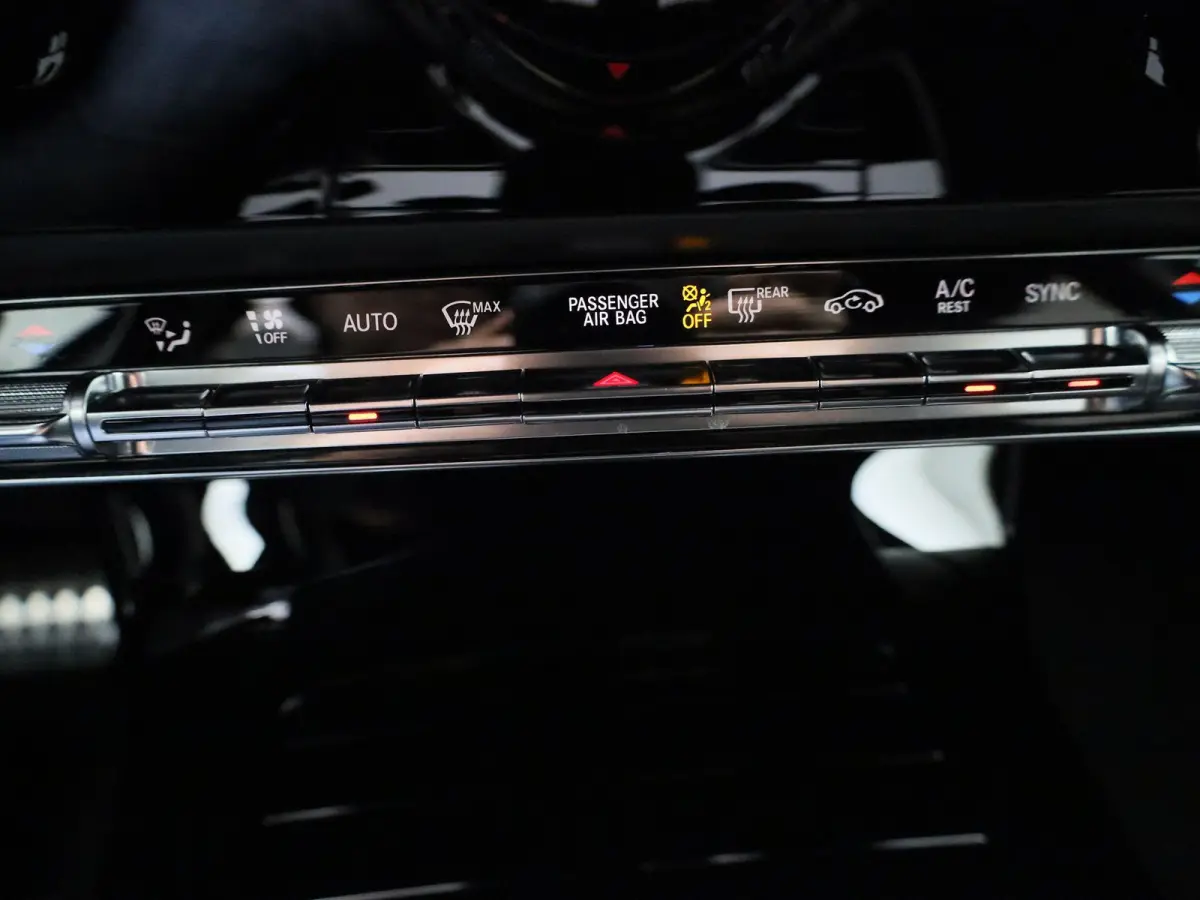 180 Business Solution AMG | Wordt Verwacht | Apple Carplay / Android Auto | Achteruitrijcamera | Parkeersensoren | Stoelverwarming |